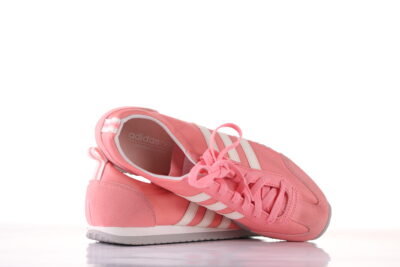 tenis adidas rosas